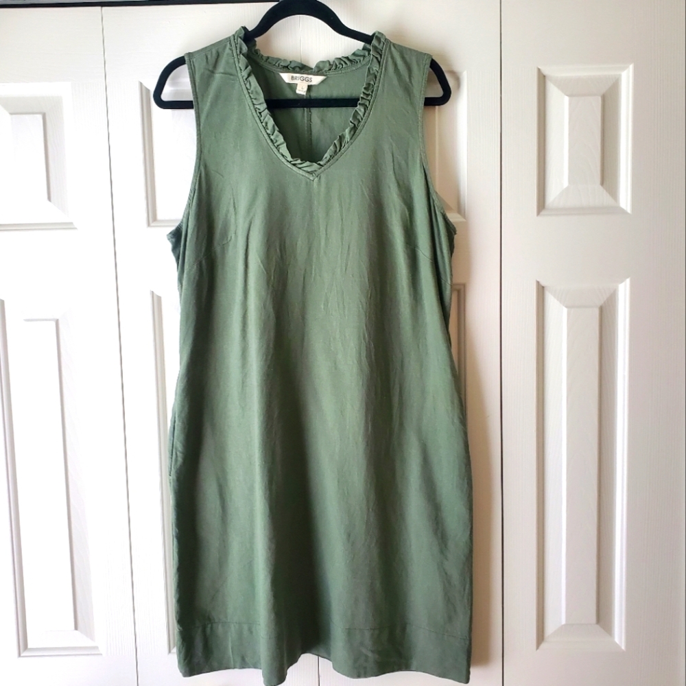 Elegant Green Sleeveless Dress